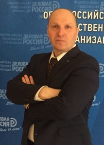 Строитель